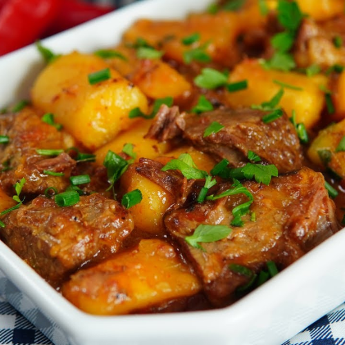 (CONG.) Carne de Panela com Mandioca