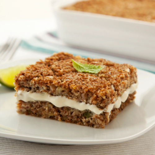 (CONG) Baked Kibbeh Stuffed with Cheese and White Sauce