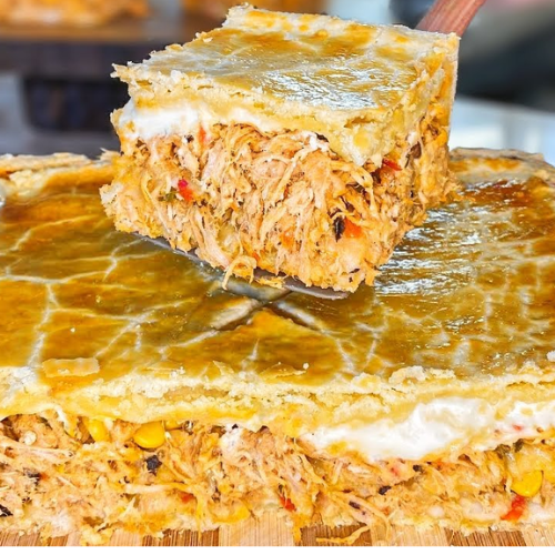Empadão de Frango com Catupiry