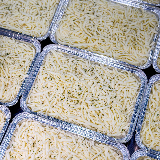 (CONG.) Escondidinho de Creme de Mandioca com Camarão ao Molho Catupiry