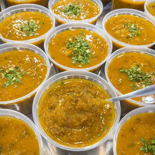 Caldo de Abobora com Carne Desfiada