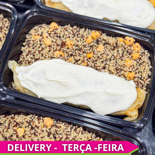 SAUDÁVEL ECONÔMICO - Panqueca Fit de carne moída lean ao molho de ricota, e mix de quinoa com grão de bico