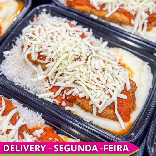 CASEIRO ECONÔMICO - Parmegiana de frango, arroz branco e purê de batatas